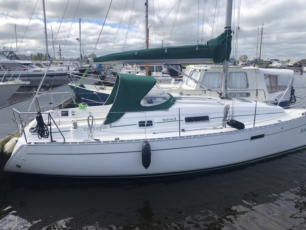 Beneteau Oceanis 281