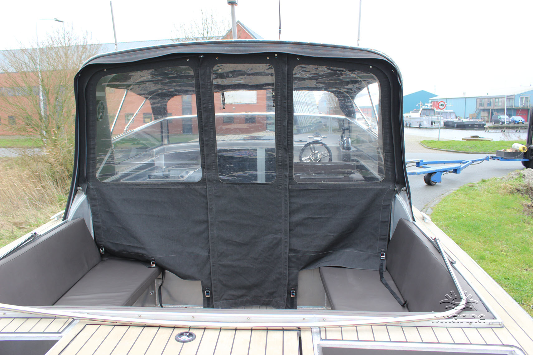 Van Vossen Tender Cabin 1000