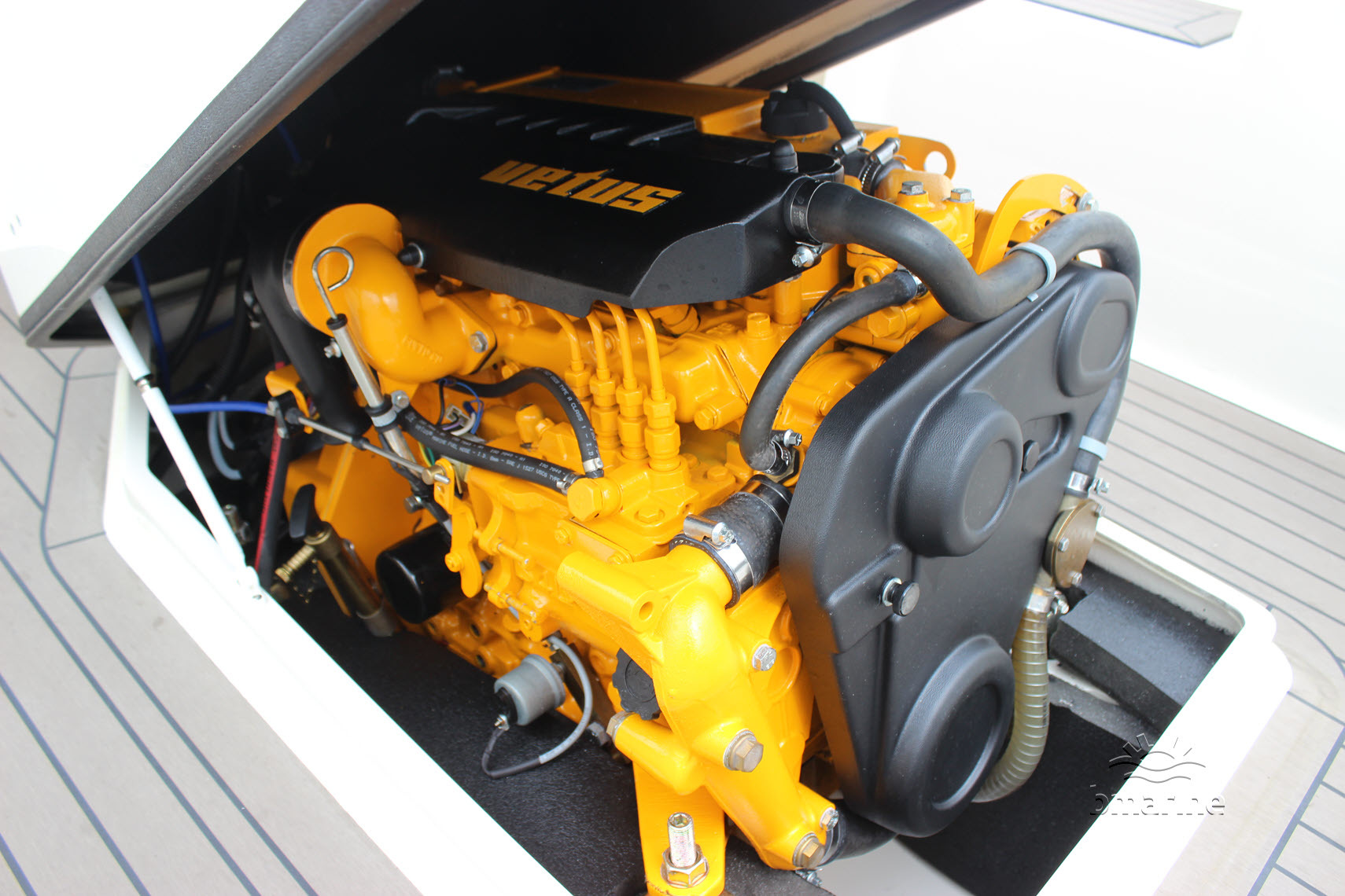 Interboat Intender 650