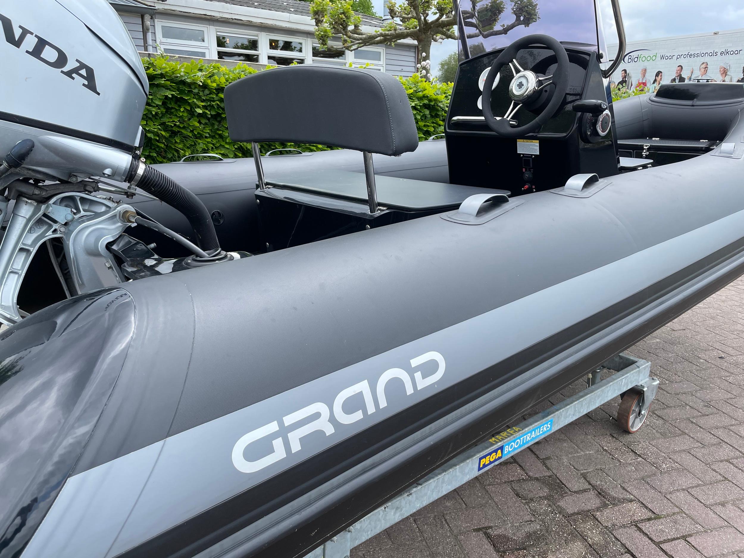 Grand S470NL Silver Line (bj 2020)