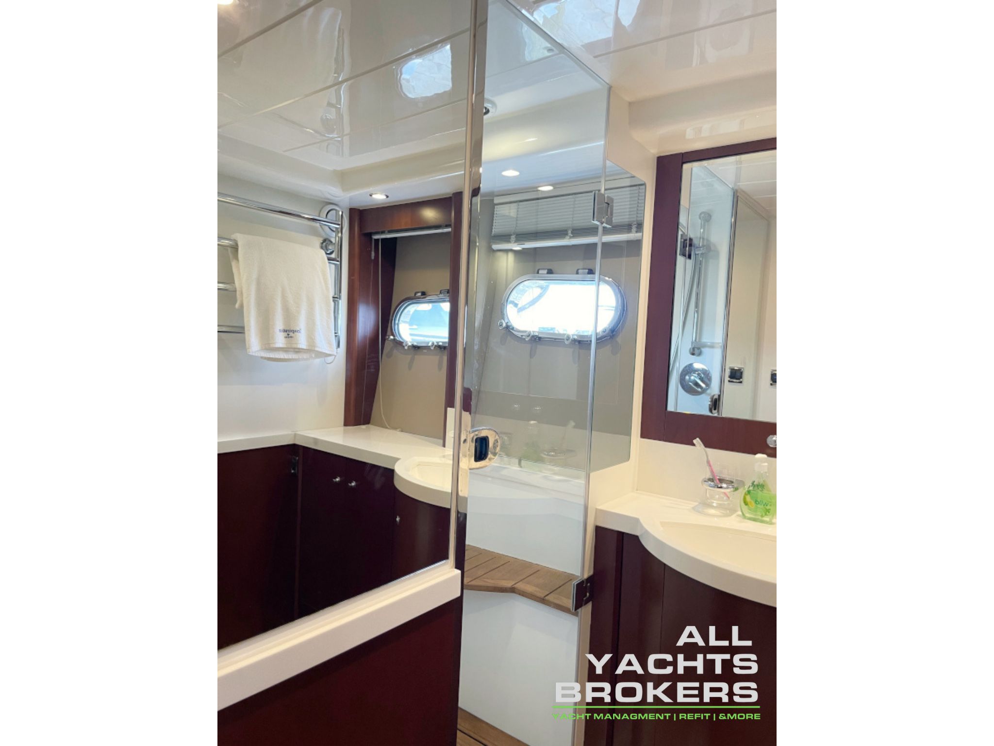 Princess 67 Flybridge