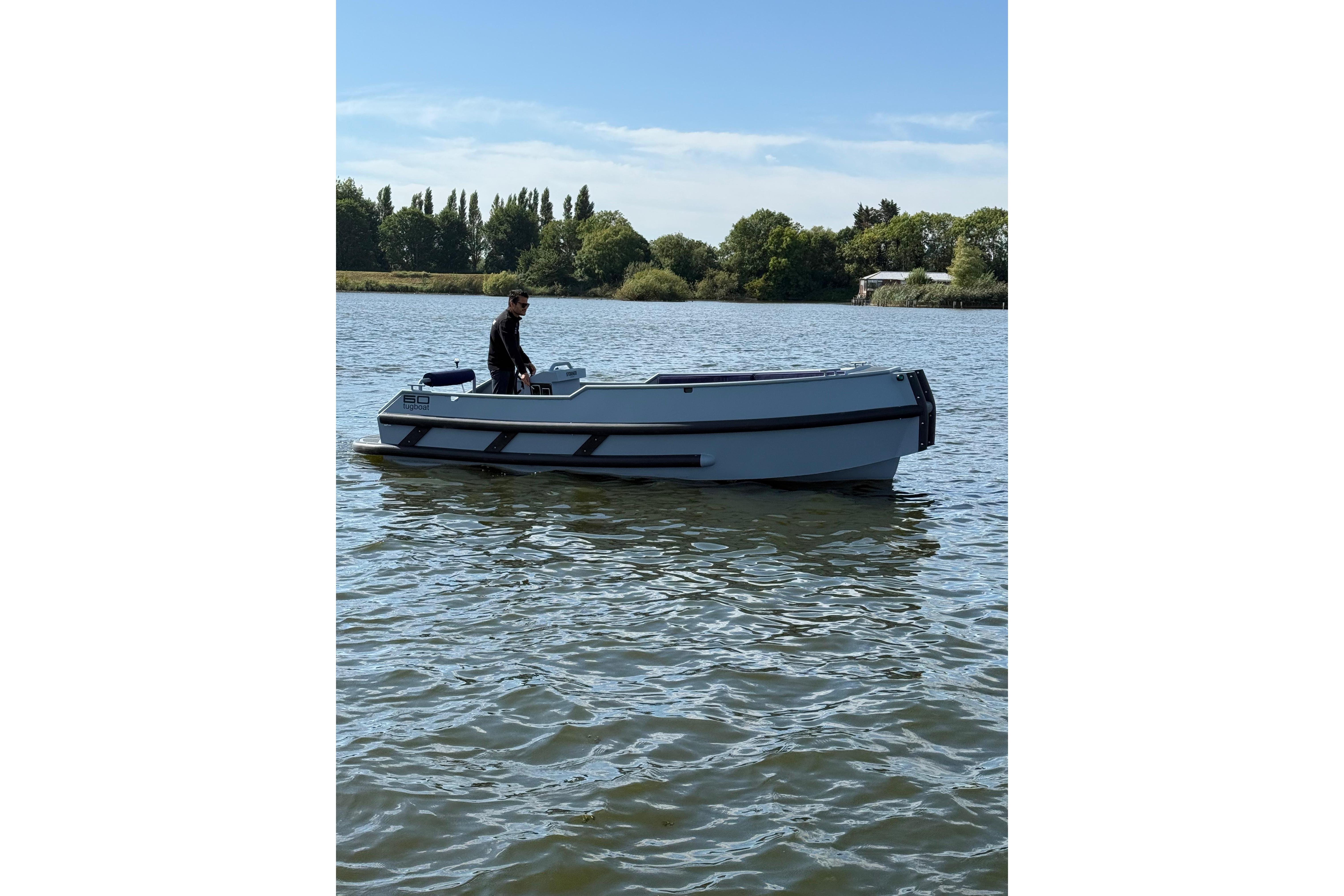 Stormer Tugboat 60