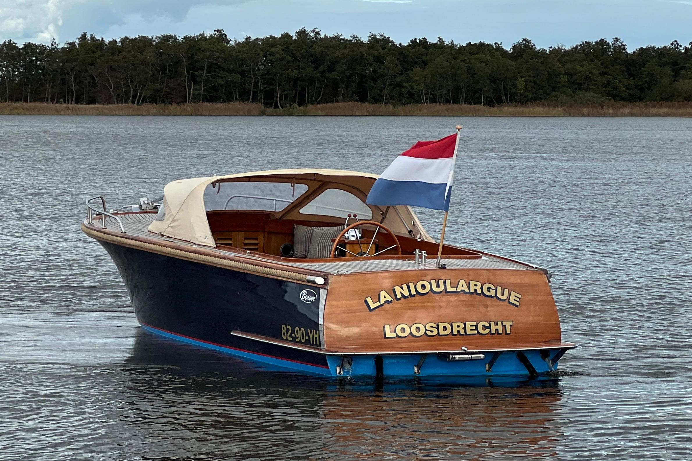 Beaver Yachts 28 Picknick Lounge