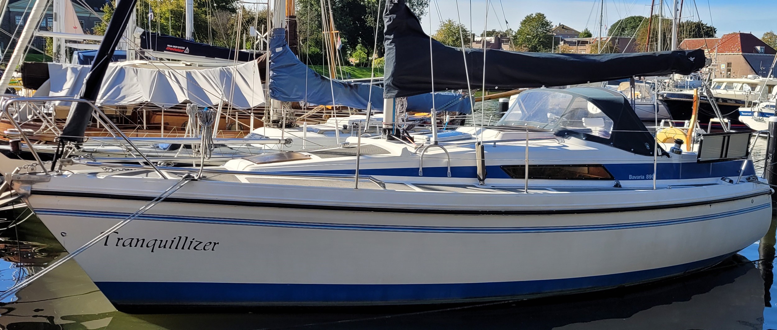 Bavaria 890 hoofdfoto: 1