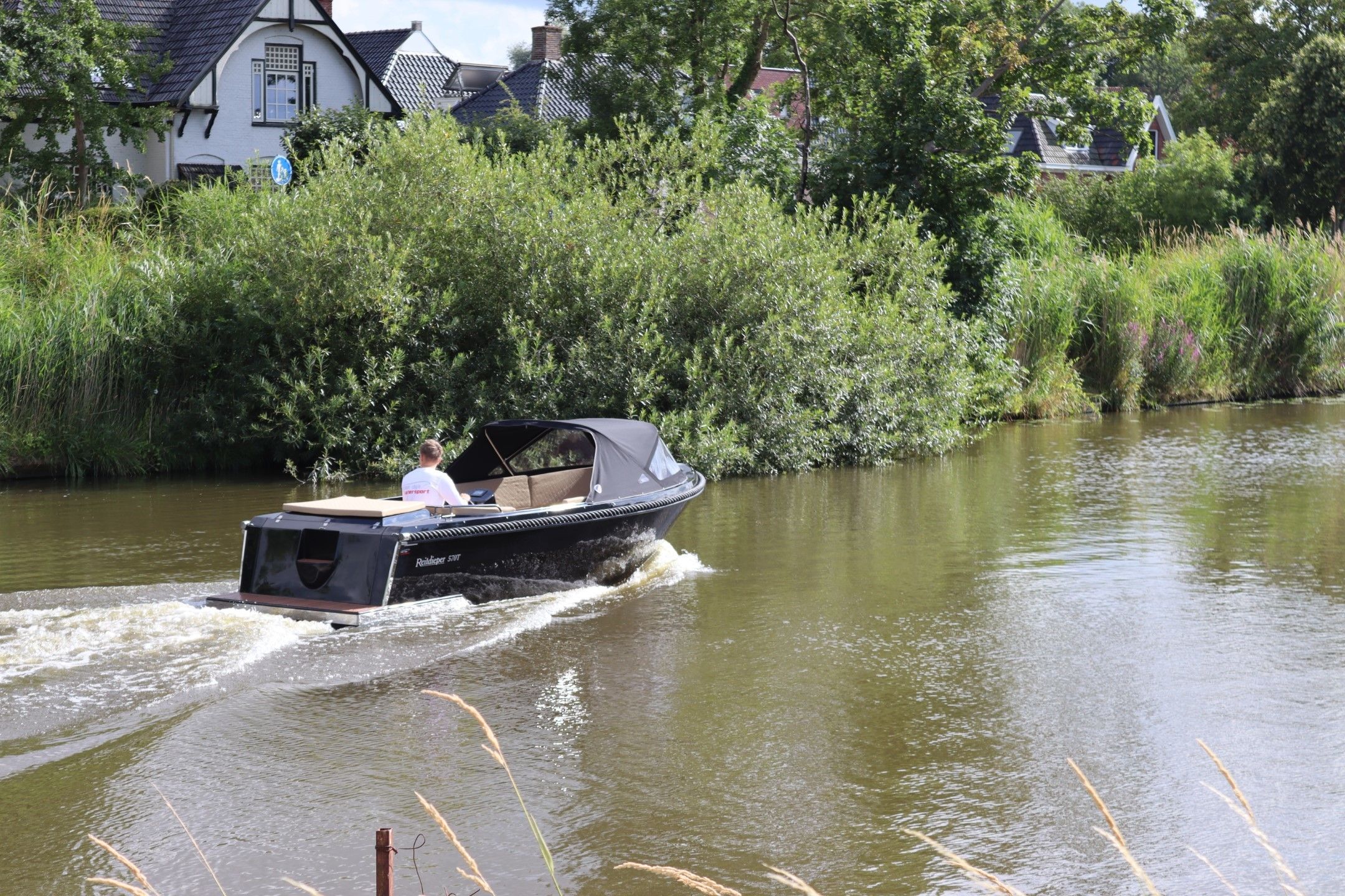 Reitdieper 570 Tender