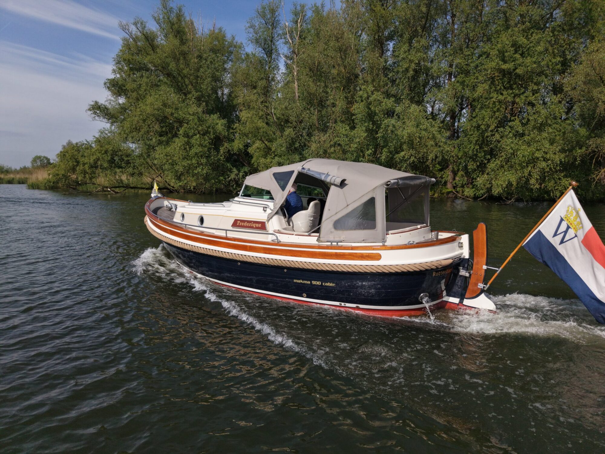 Makma 900 Cabin