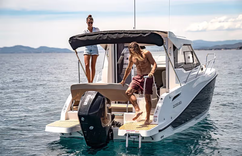 Quicksilver 705 Weekend