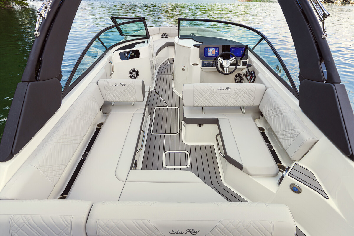 Sea Ray SDX 250