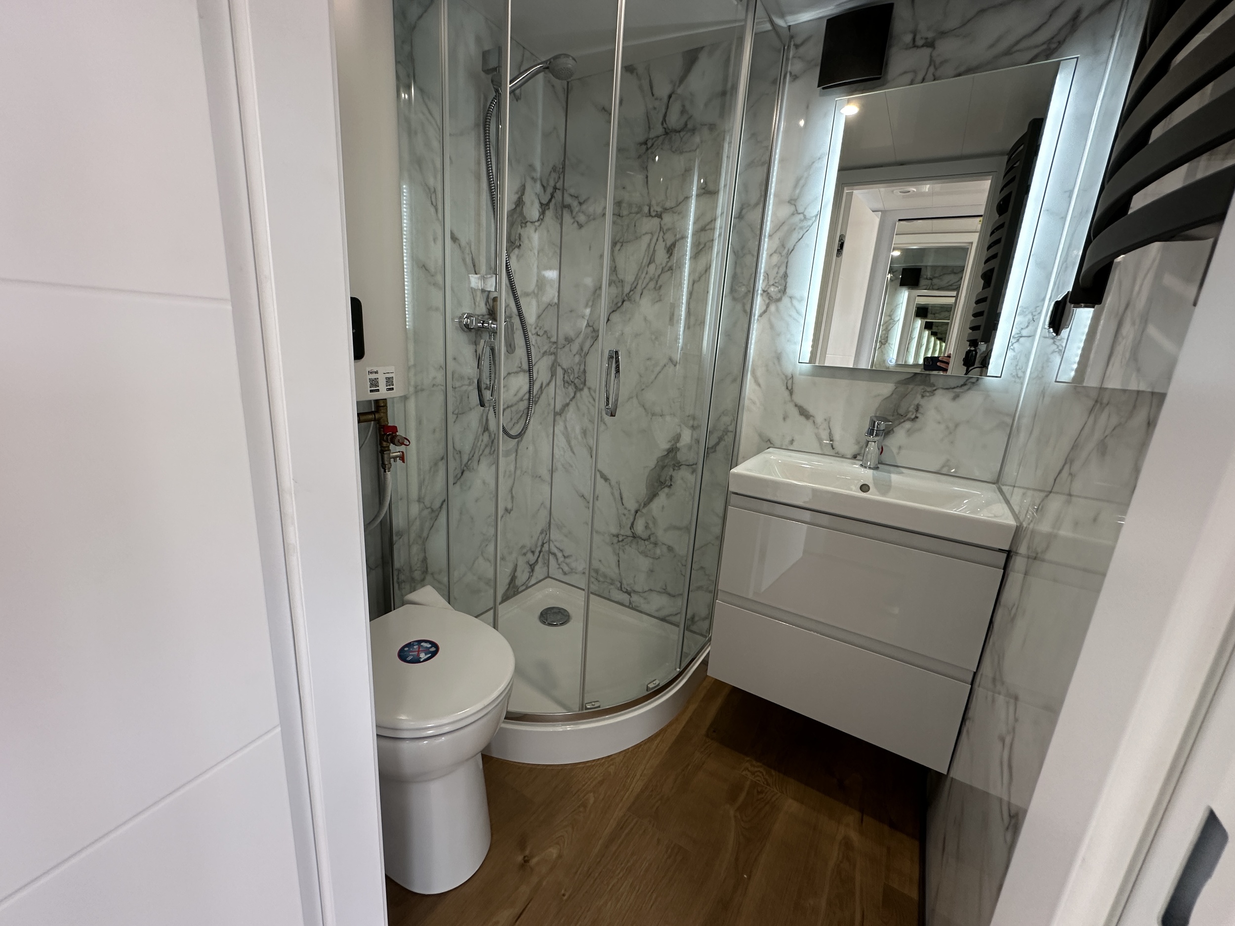 La Mare Houseboat STB 4.0 (Canalboat 4)