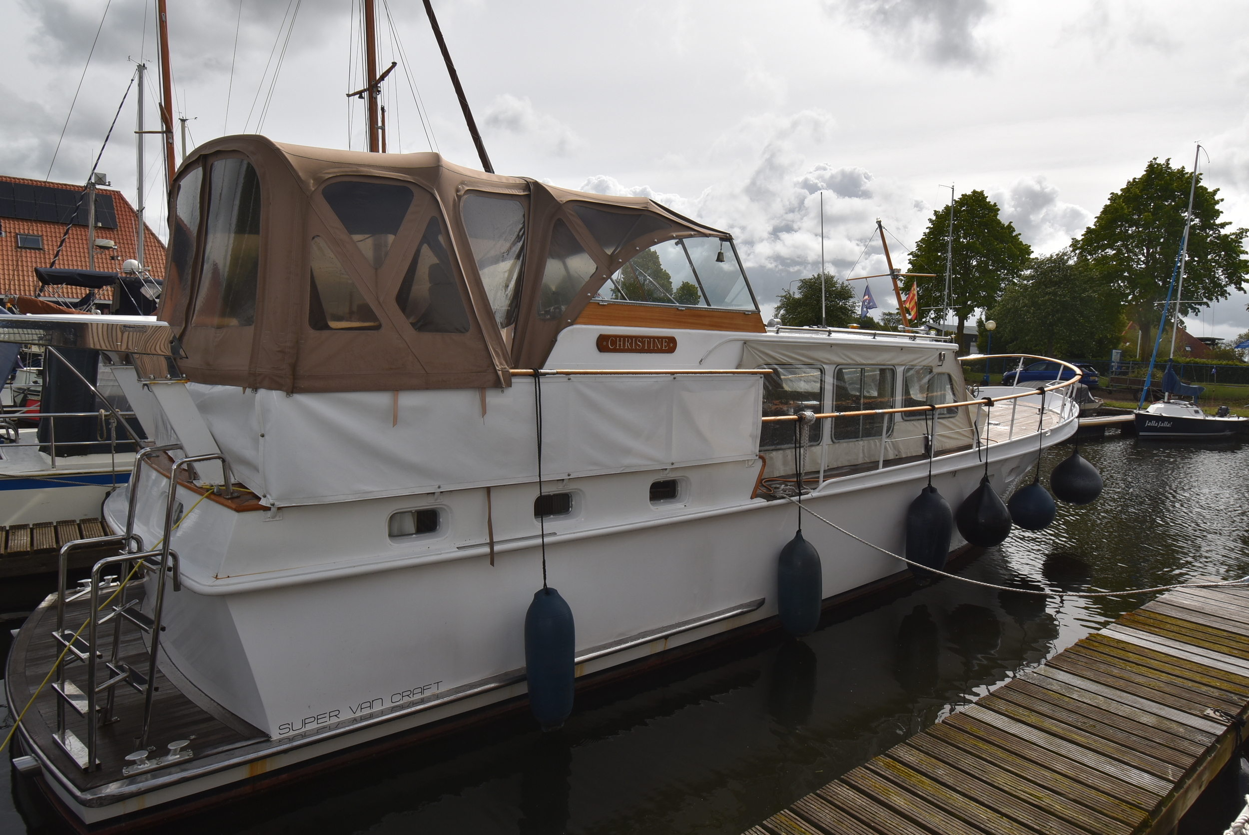 Super Van Craft 1350