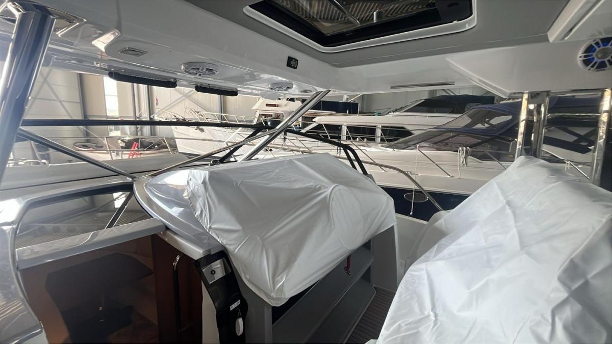 Jeanneau Cap Camarat 12.5-WA