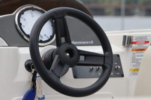 Bayliner Element E-16