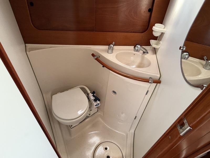 Beneteau Oceanis 321