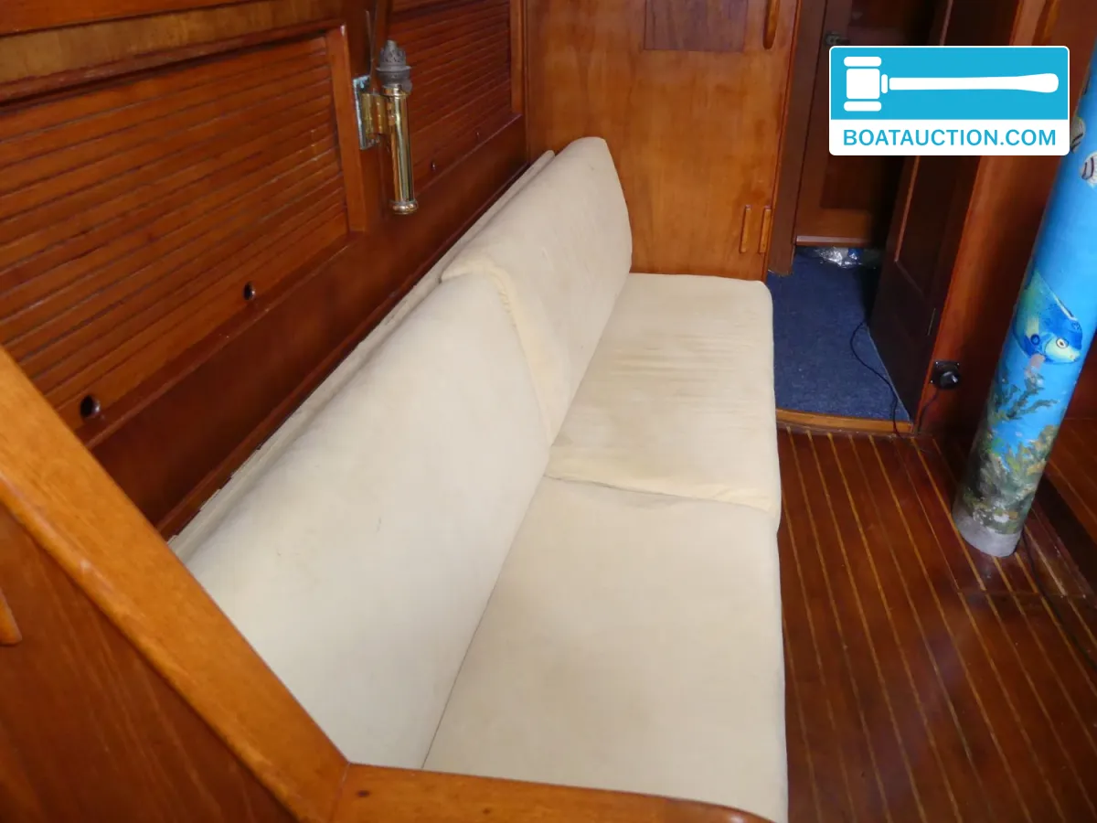 Morgan Out Island 41