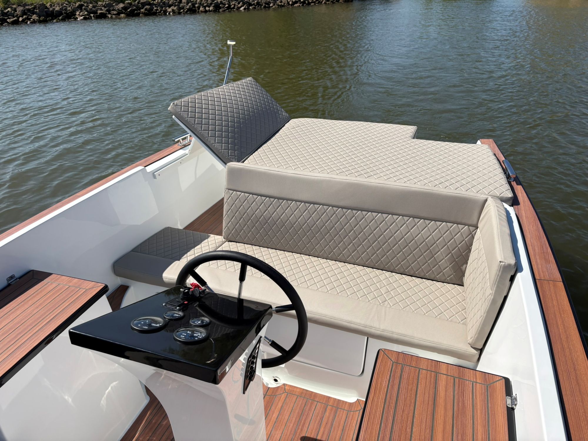 Maxima Boats 630 NEW