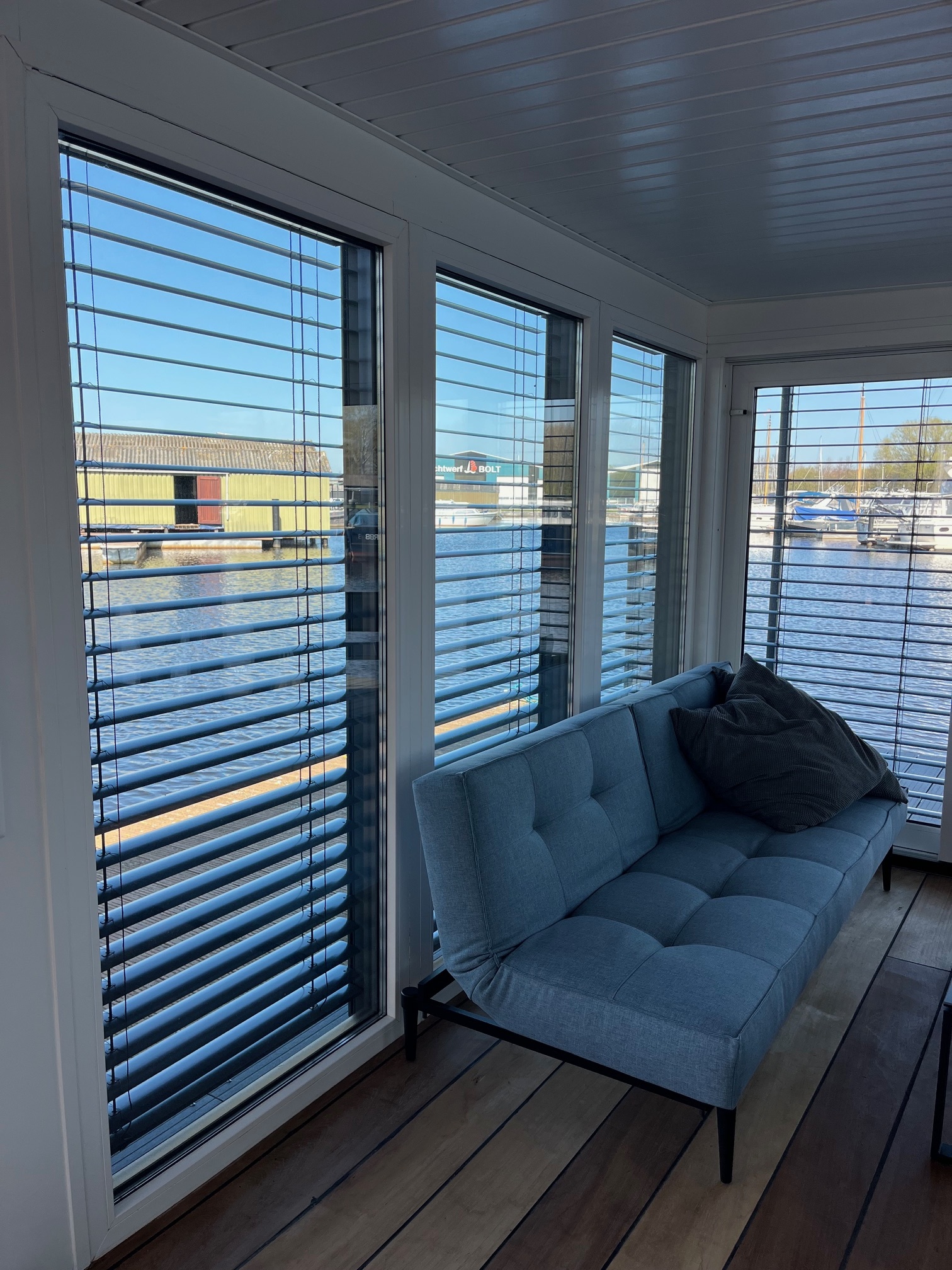 Dock 25 Houseboat 16 X 5 (met Ligplaats)