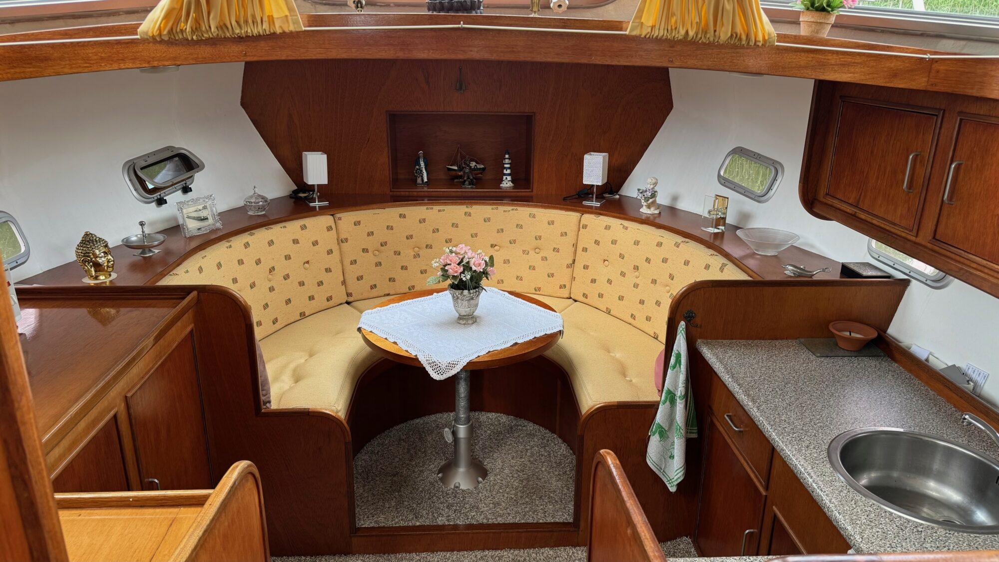 Crown Yachts Crown Kruiser 11.80 AK Bakdek