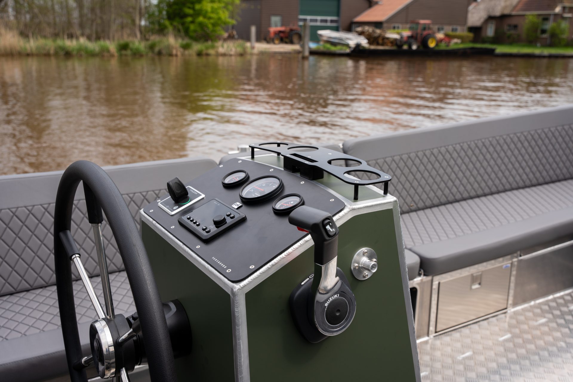 Van Vossen VanVossen Sloep 700