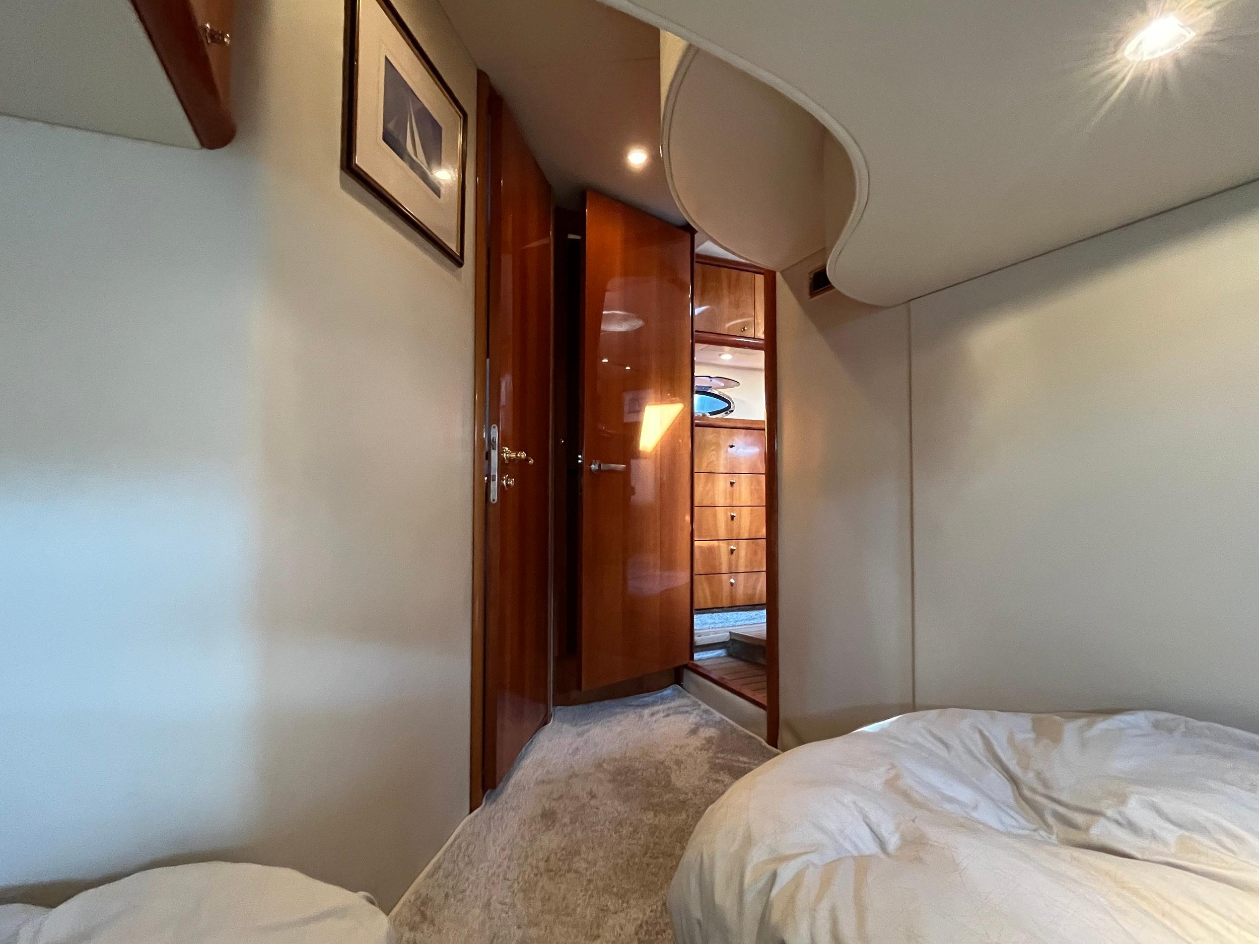 Sunseeker Camargue 50