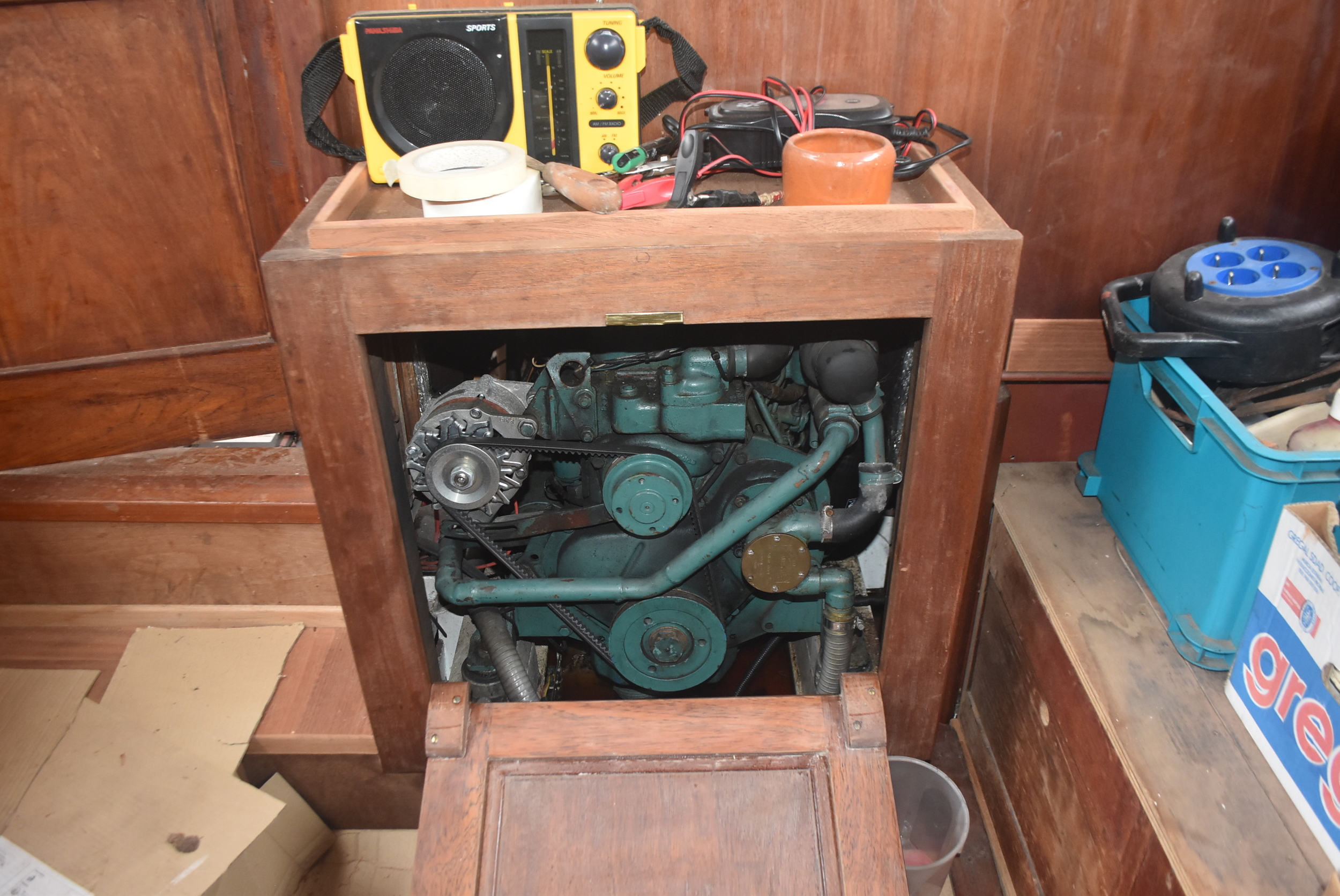 Bakdeksalonkruiser 9.00