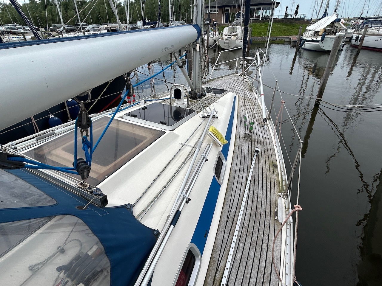 Bavaria 320