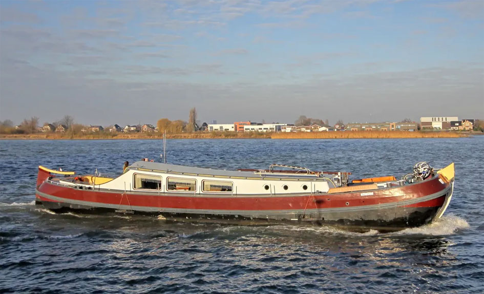 Motortjalk 21.40, met UBC