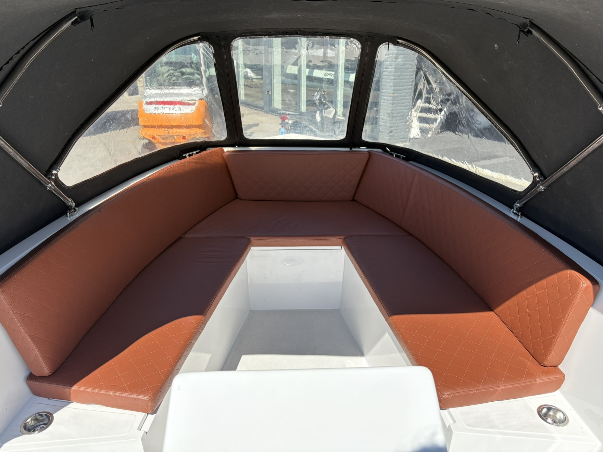 Namare AANBIEDING -  5.60 Q met Honda 20 pk!