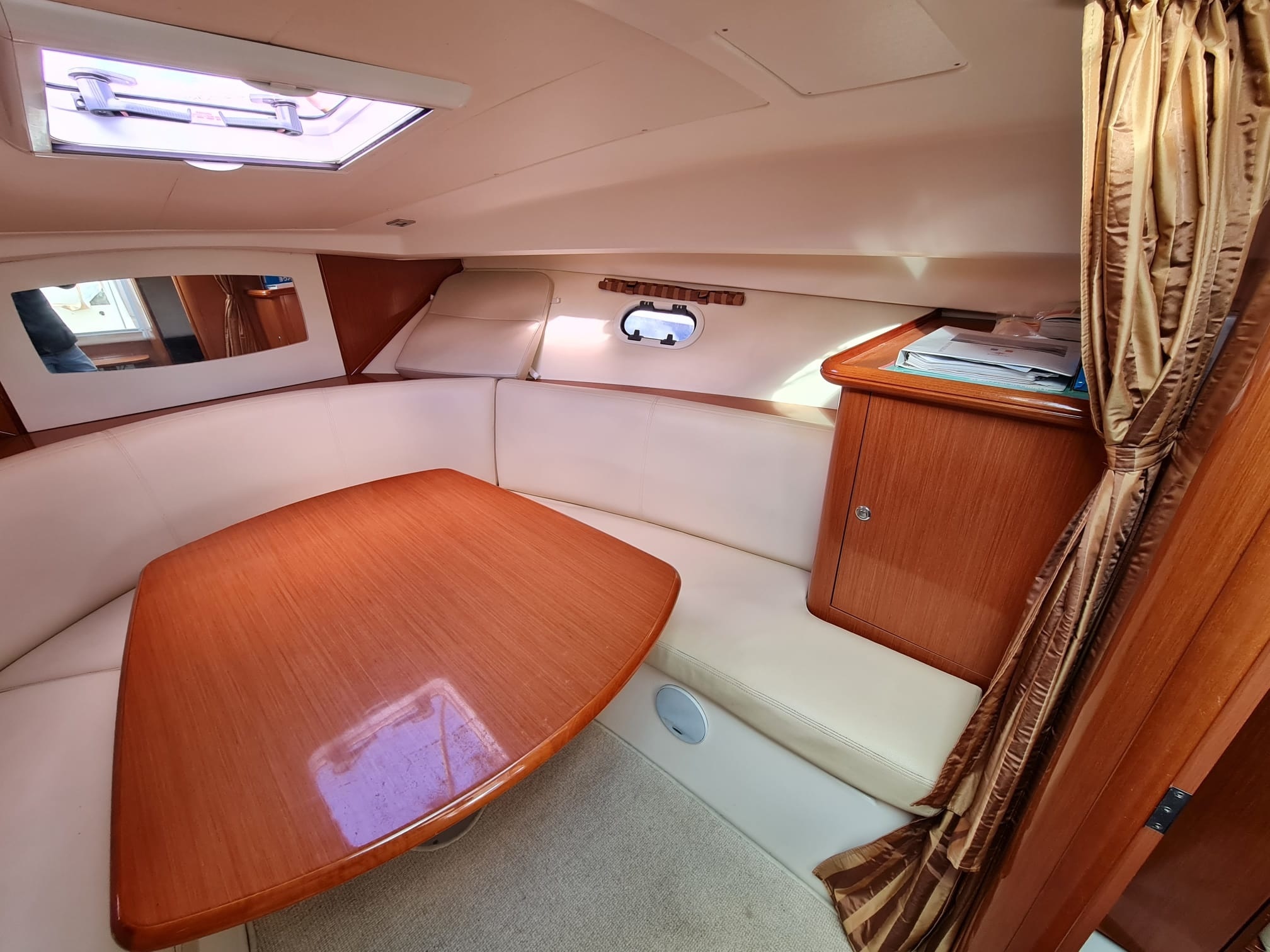 Jeanneau Prestige 30S