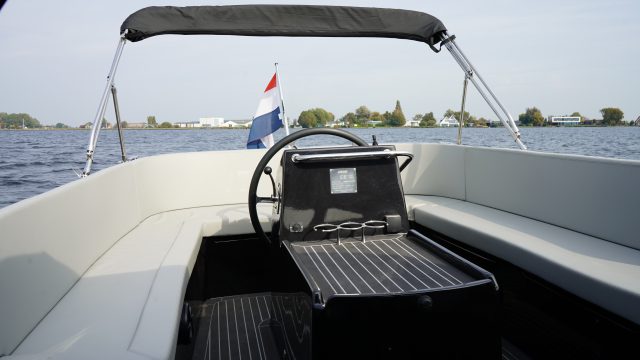 Seafury Hawker 725 jonge occasion ZONDAGS OPEN