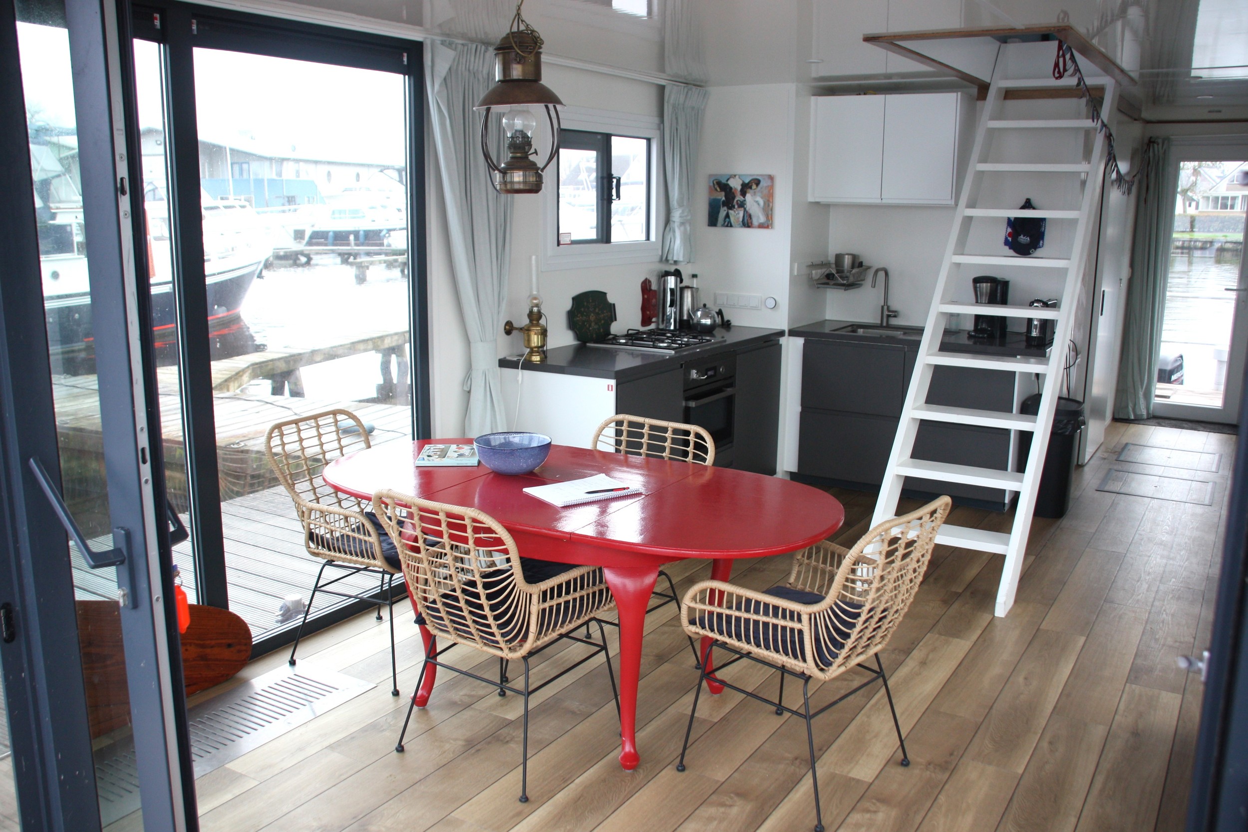 DL-Boats 1350 Captainshut Houseboat