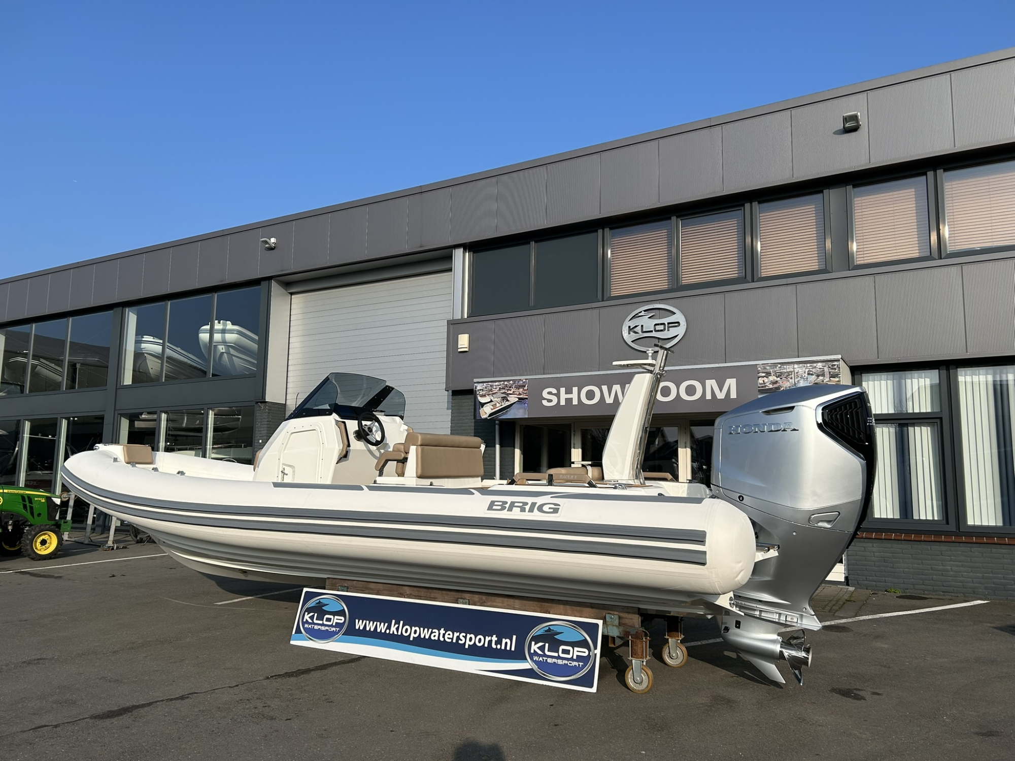 Brig Ribs AANBIEDING - Brig Eagle 8 met Honda 350 pk V8 op voorraad