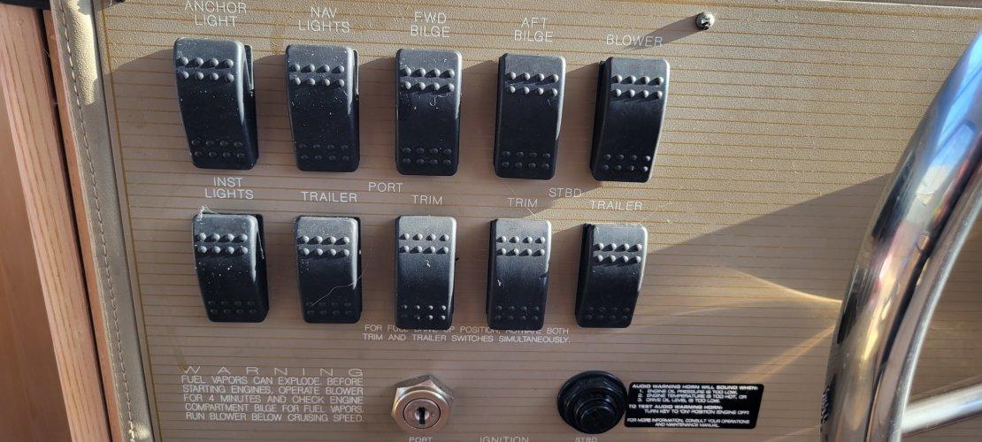 Bayliner 3258 Avanti