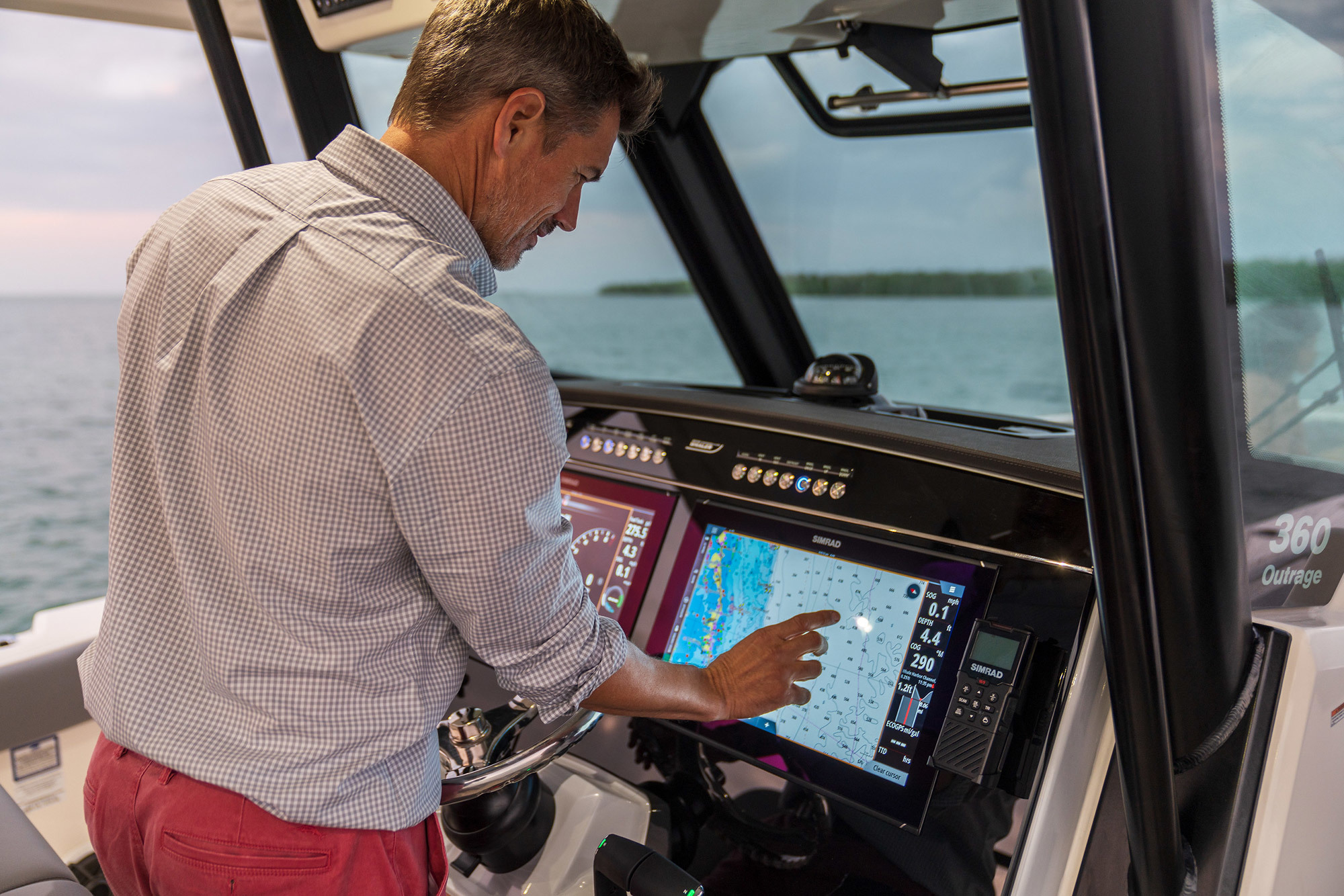 Boston Whaler 360 Outrage