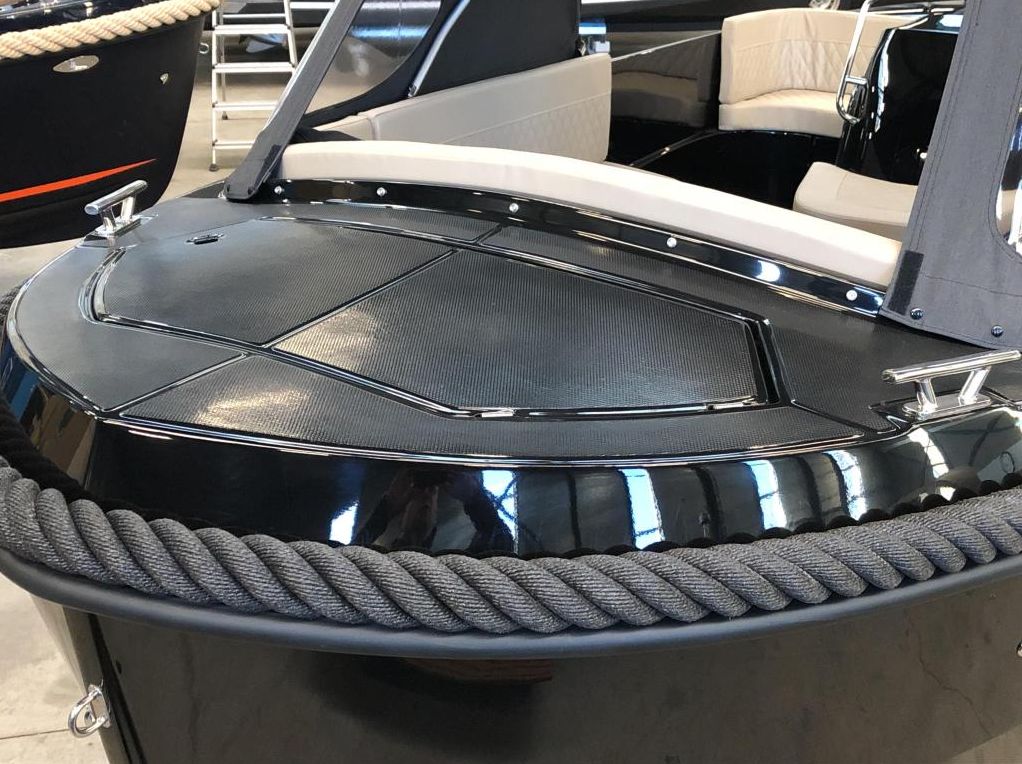 Oud Huijzer 600 Tender