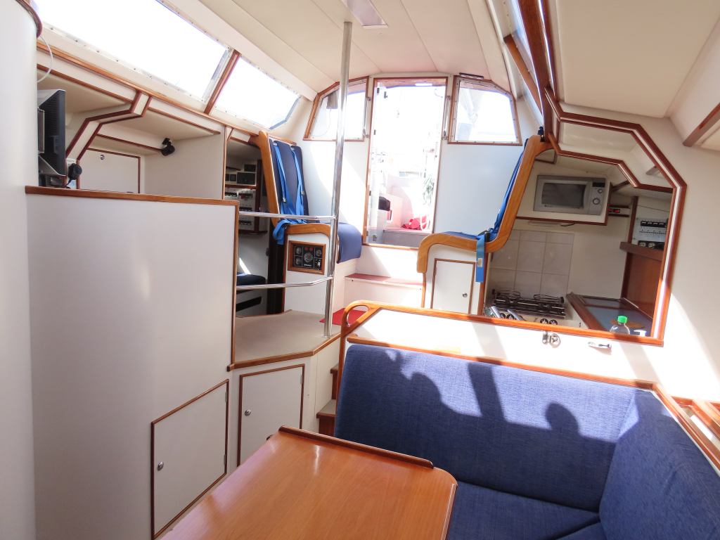 One-off 50’ aluminium Expedition Cruiser