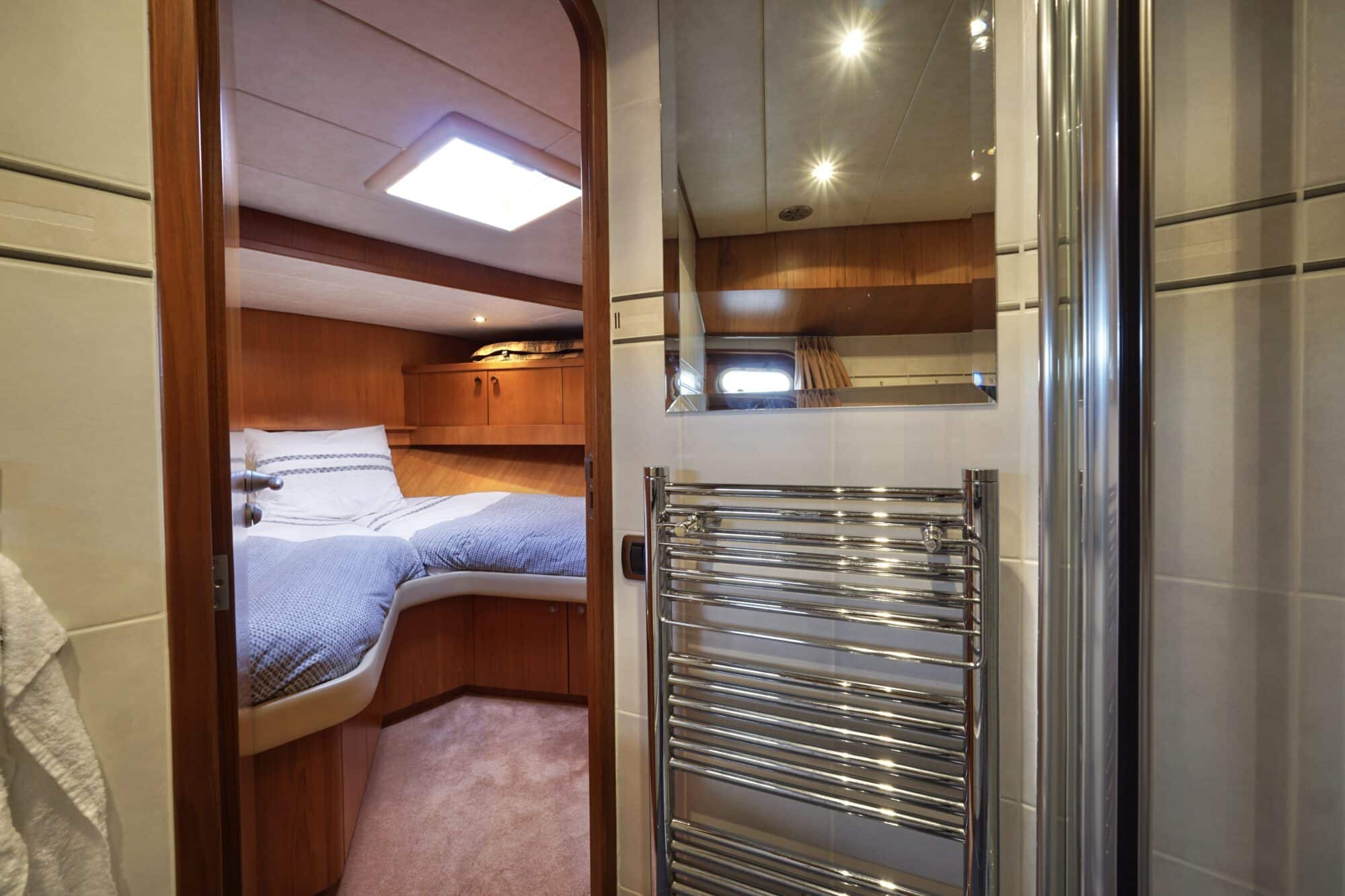 Van den Hoven Exclusive 18.00 VS