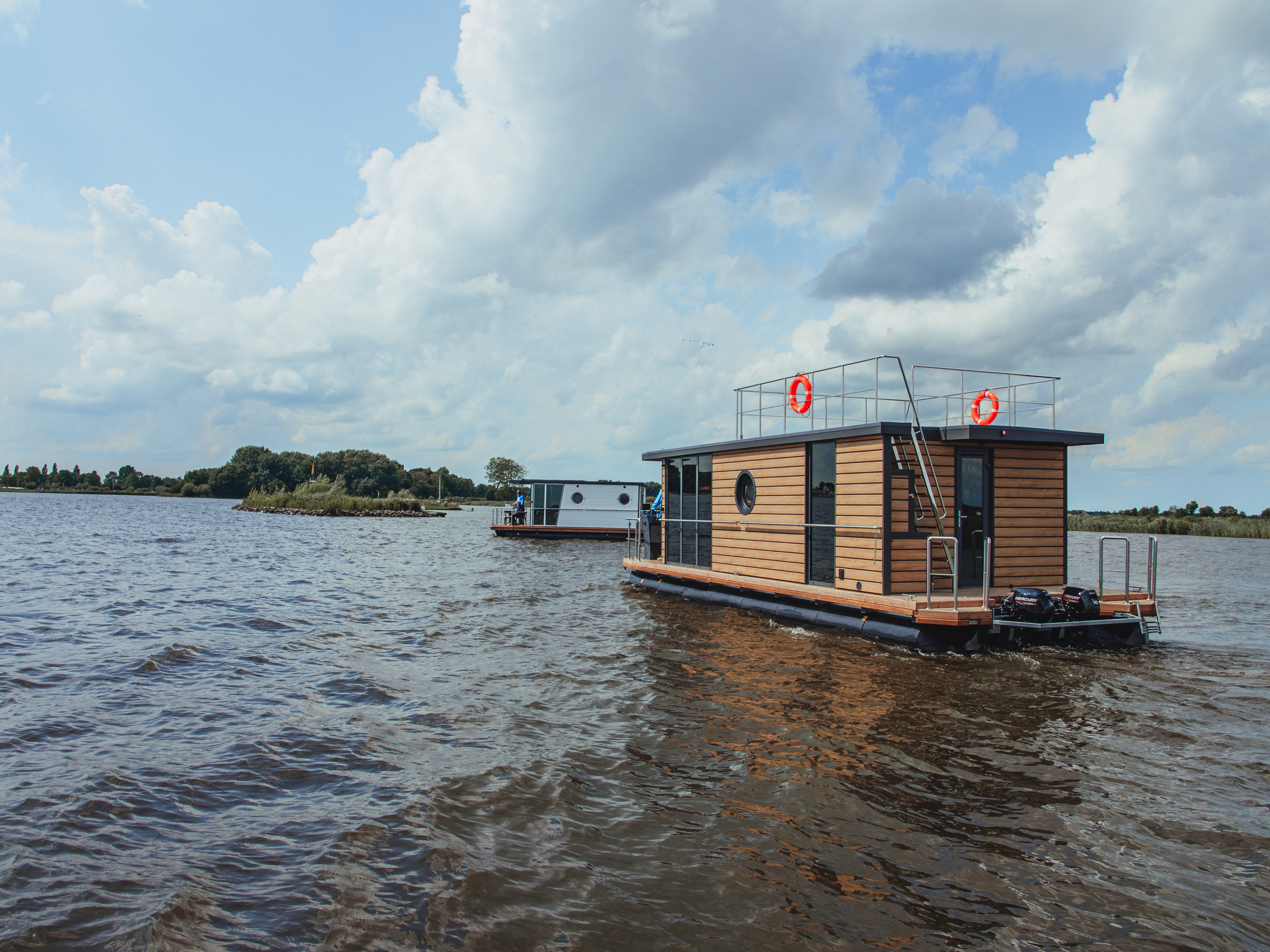 La Mare Houseboat Apartboat L - Vaarklaar - Met Verhuur