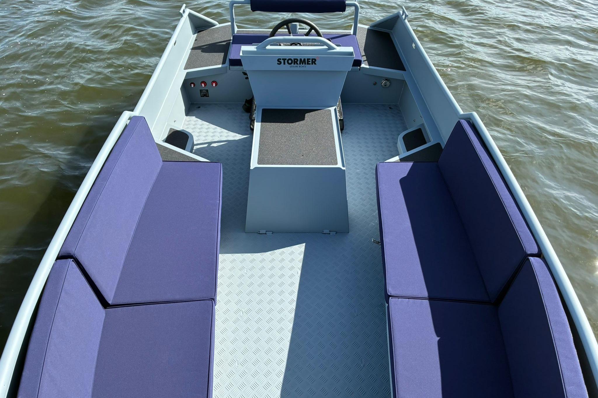 Stormer Tugboat 60