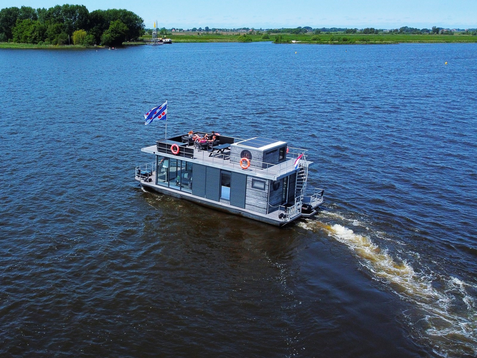 VaarAppartement 'Black Pearl' Houseboat - Panoramahut