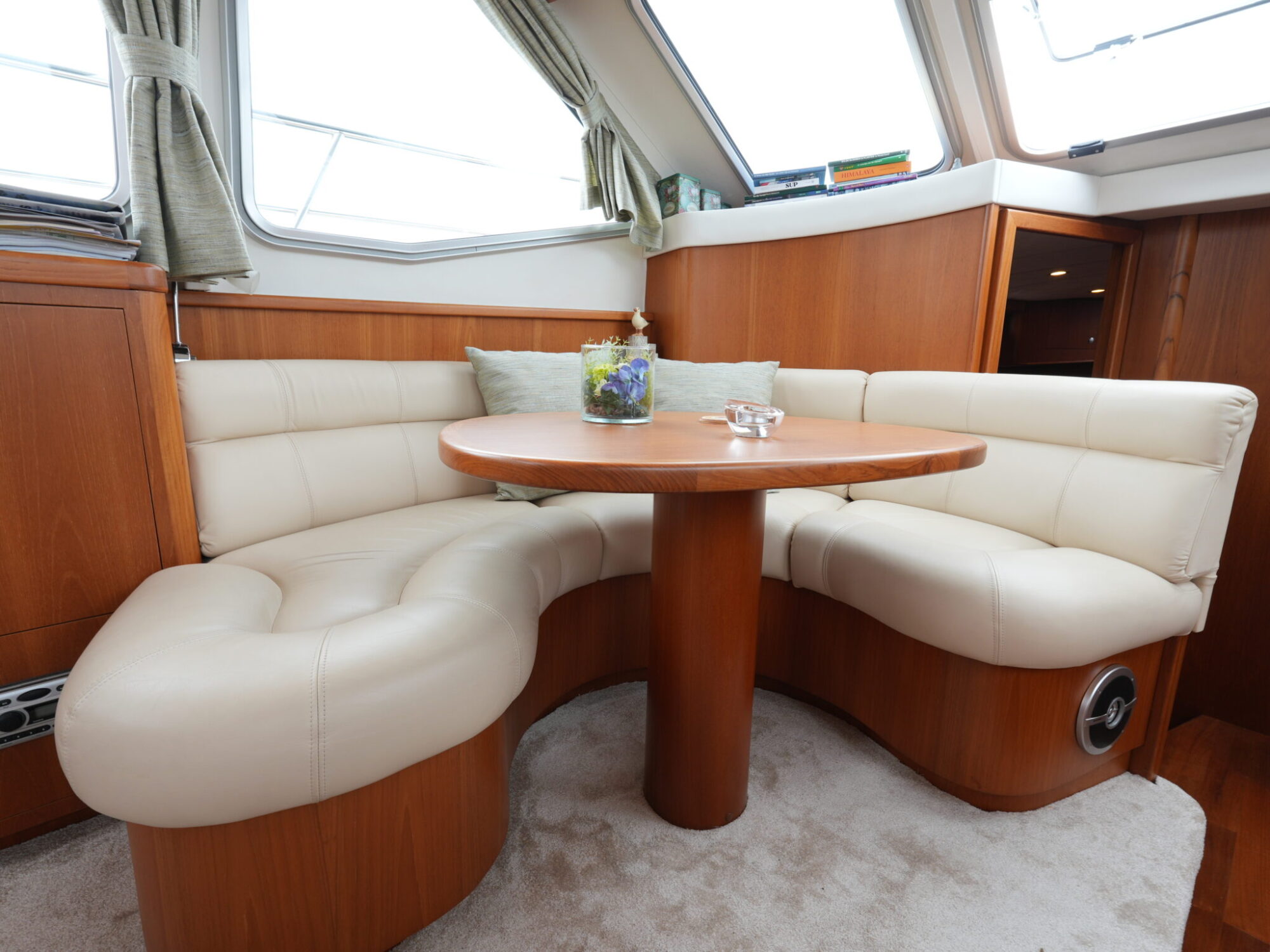 Van Vossen Parade 12.70 AK Exclusive