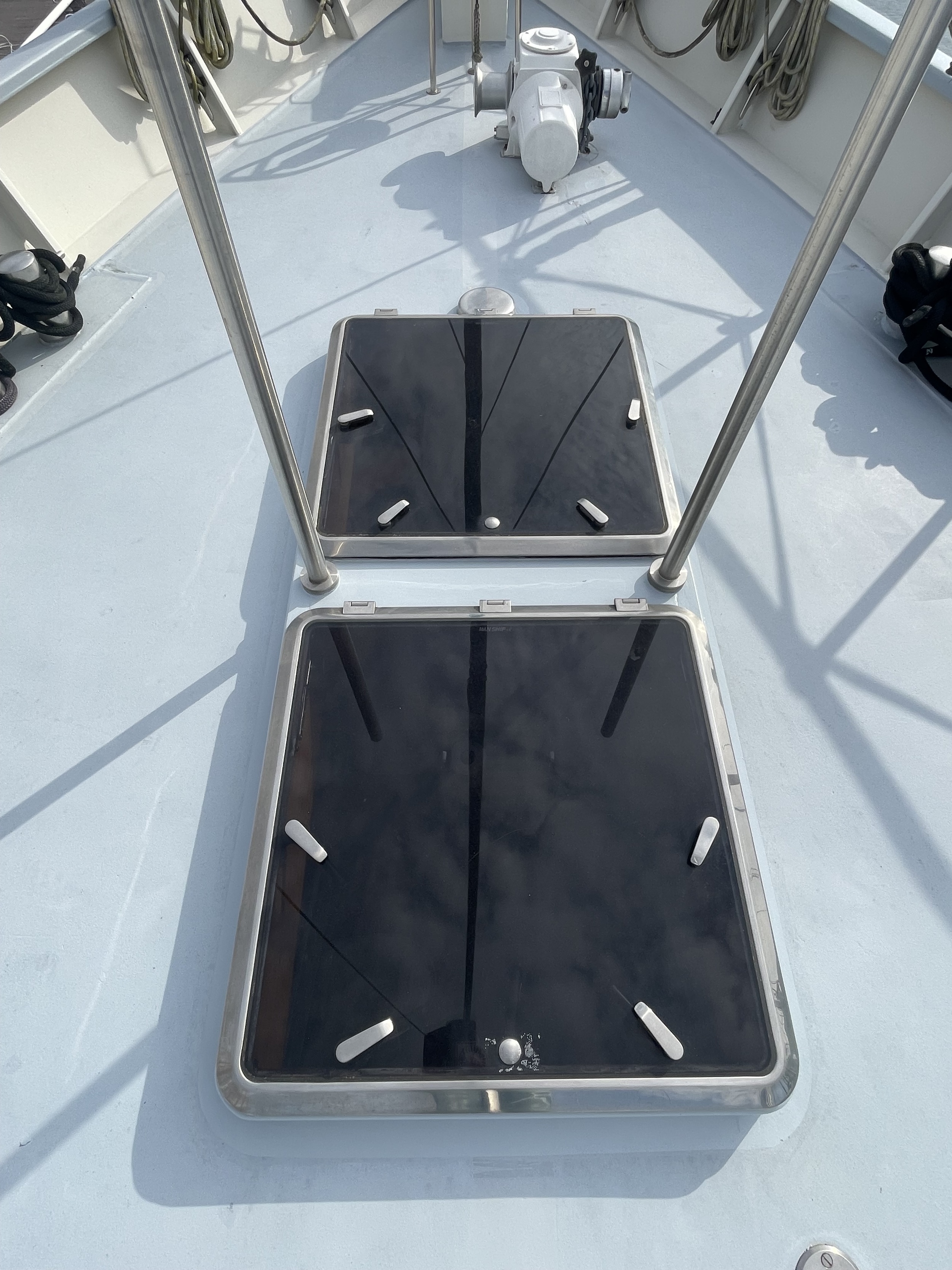 Dykstra Schooner 77, Midzwaard