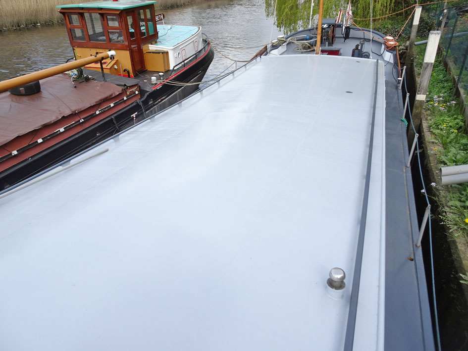 Motortjalk 21.40, met UBC