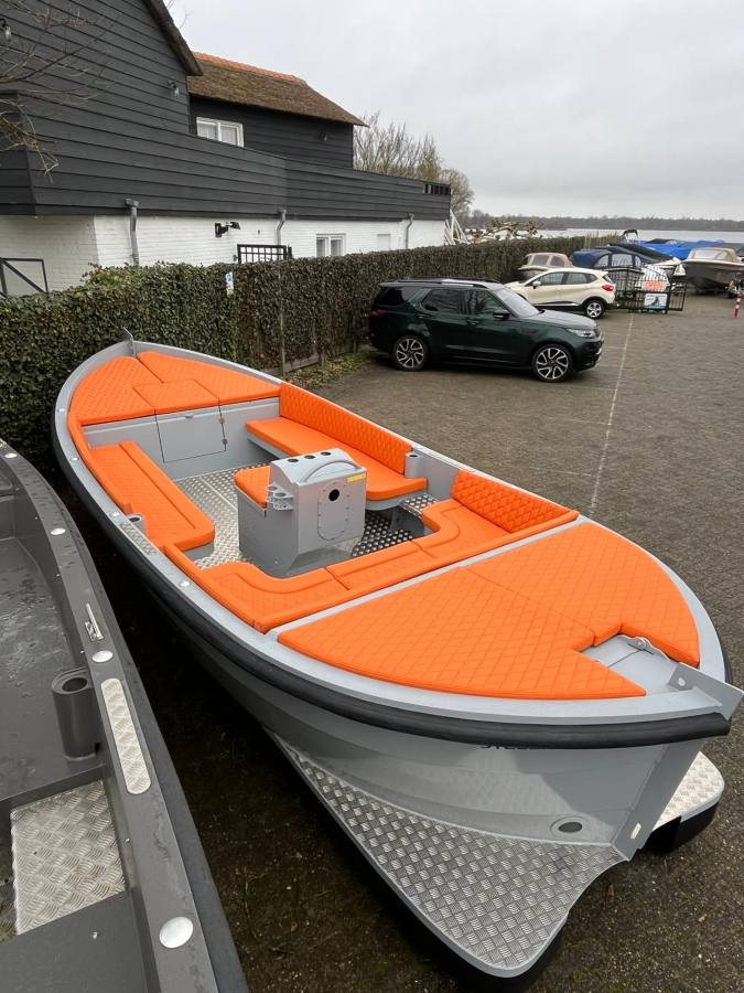 Steelfish 670 vaarklaar 60pk Yamaha grijs Loosdrecht