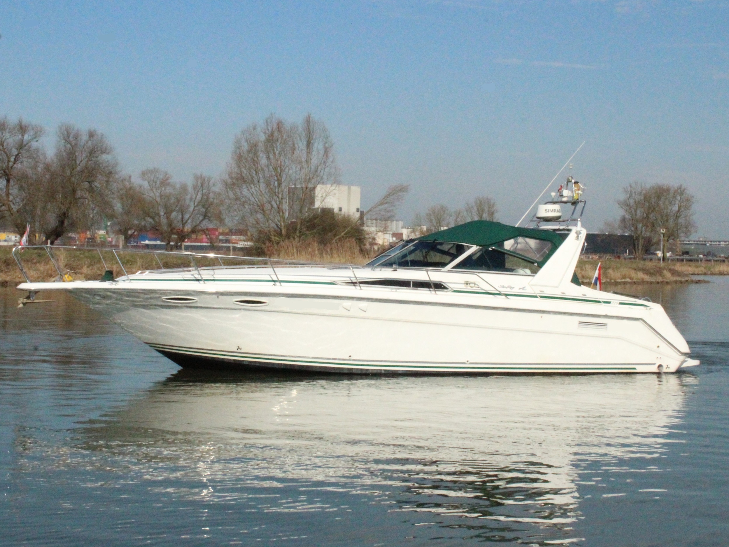 Sea Ray 370 Sundancer hoofdfoto: 1