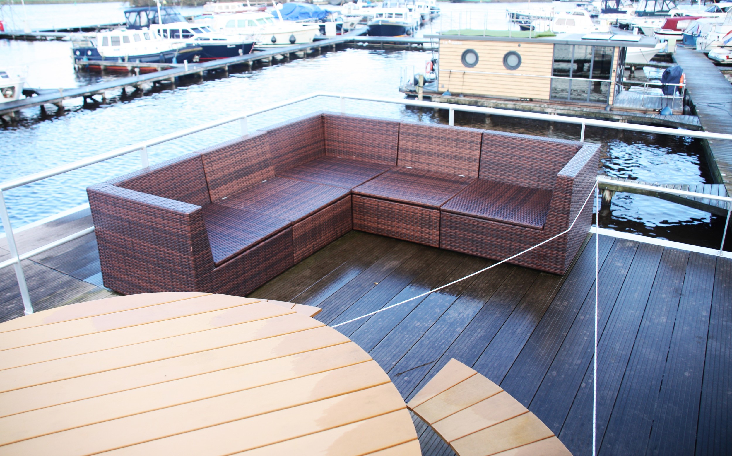 DL-Boats 1350 Captainshut Houseboat