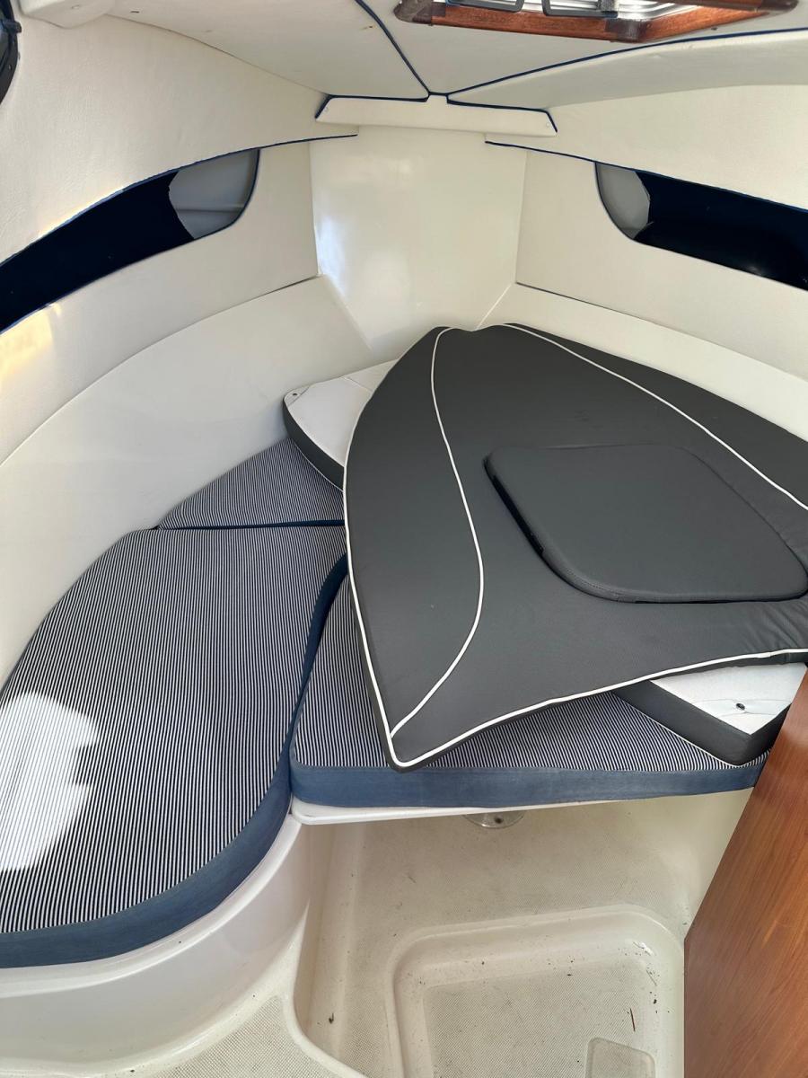 RANCRAFT RM-Yacht Ranieri RV-25 Console boat