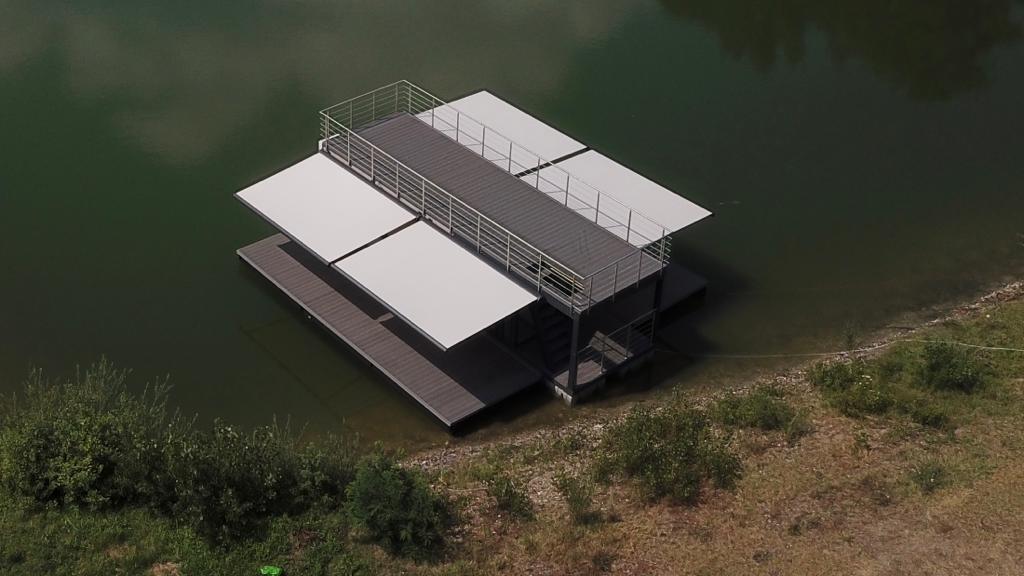 Shogun Mobile Houseboat