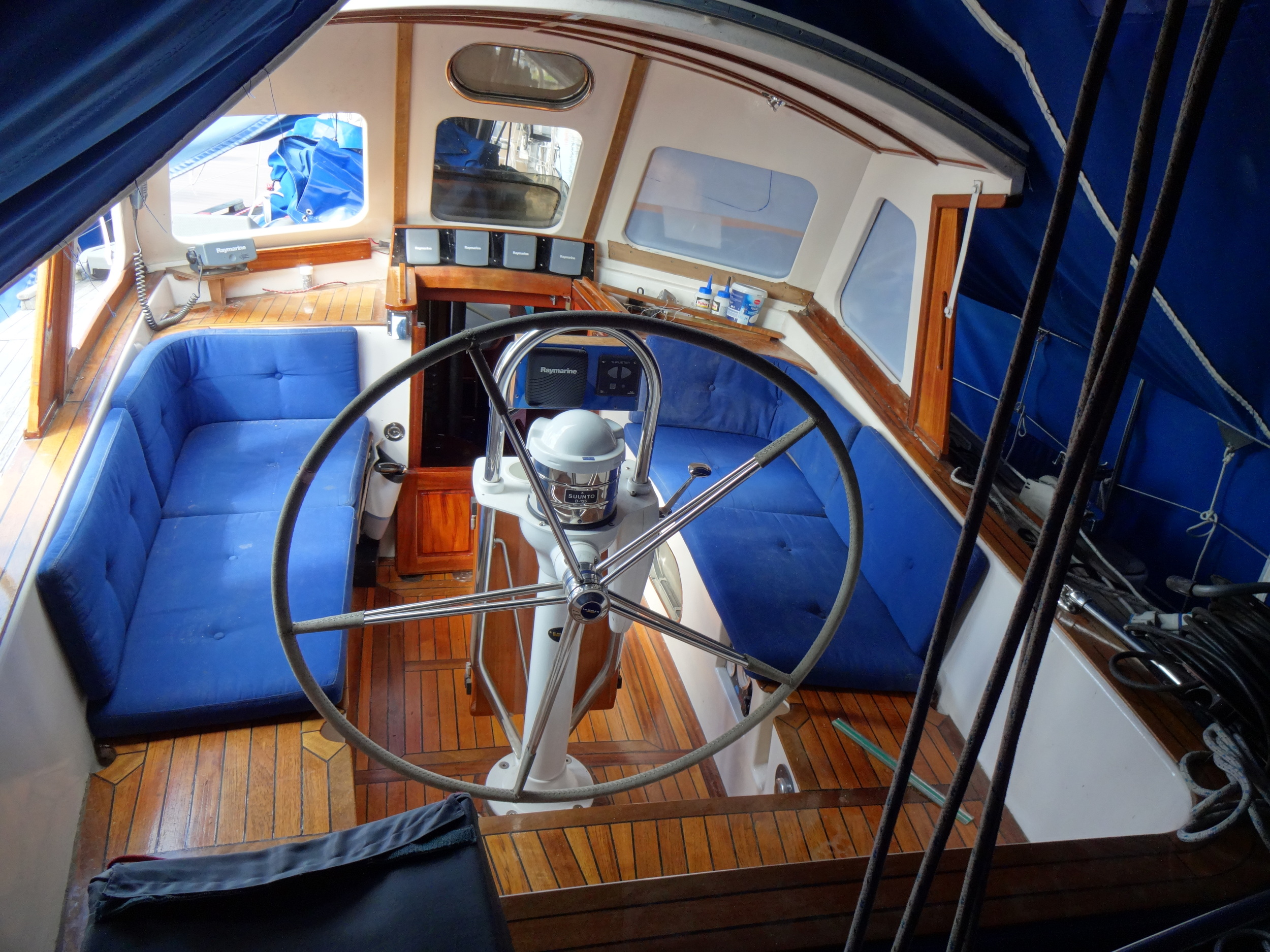 Dick Zaal 41 Centre Cockpit