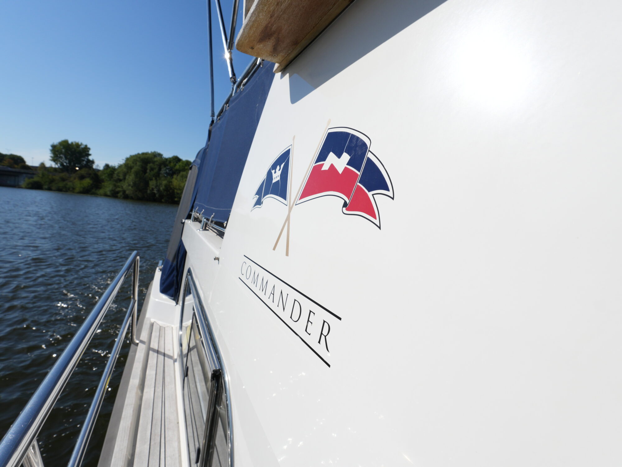 nimbus 380 Commander