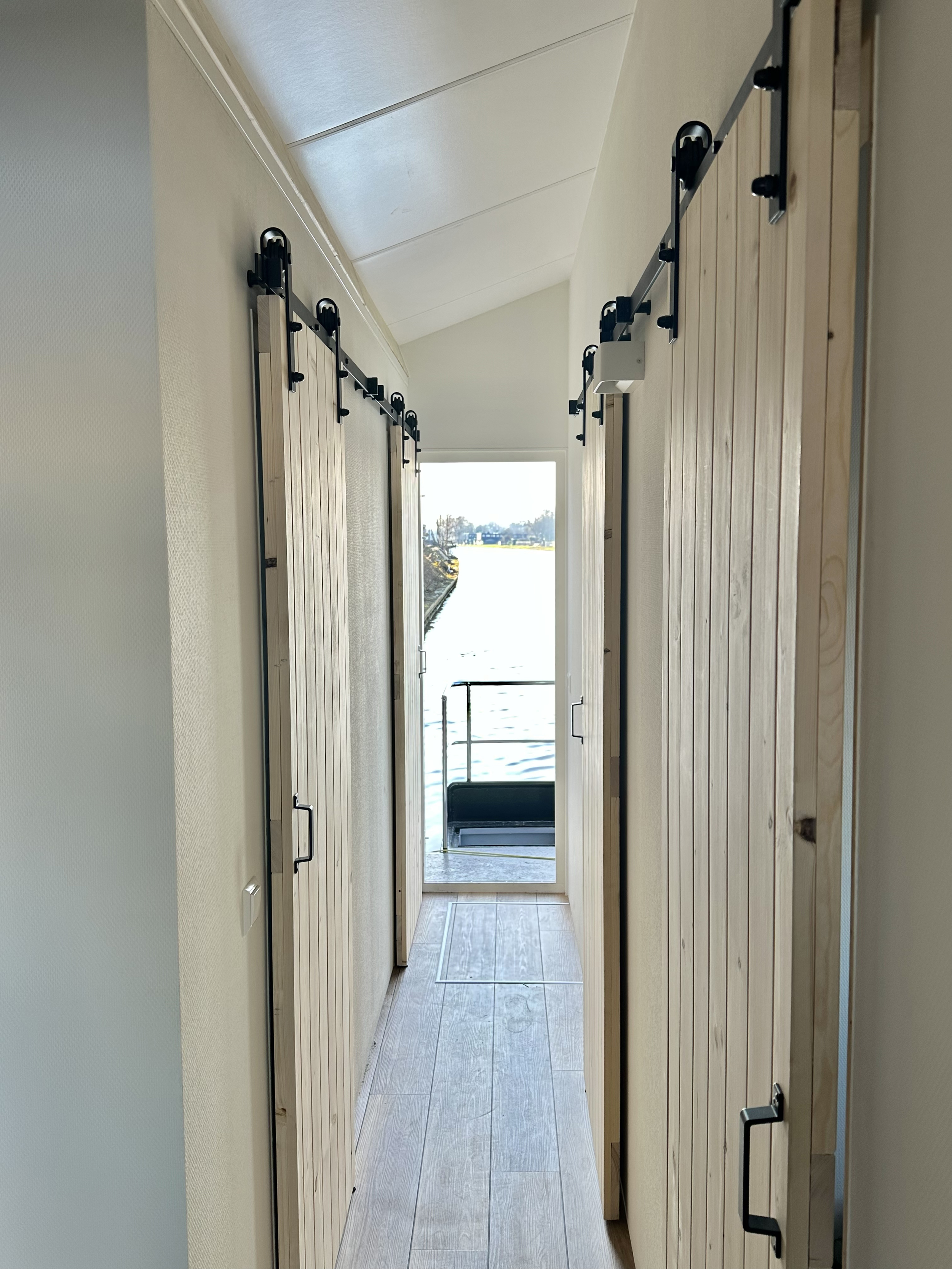 HOMESHIP VaarChalet 1250D Luxe